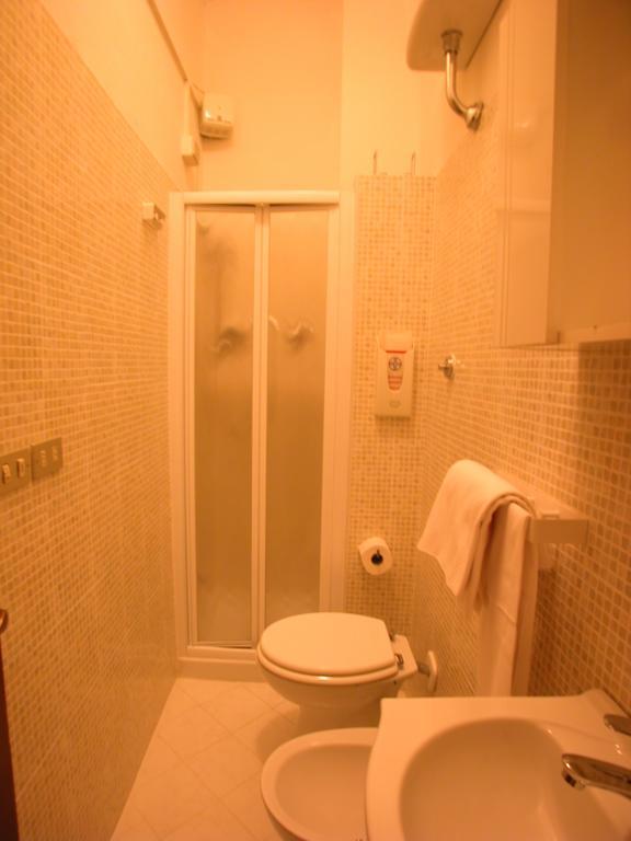 Guest House Roma Prato (Prato) Quarto foto