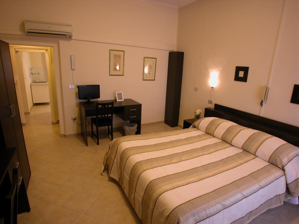 Guest House Roma Prato (Prato) Quarto foto